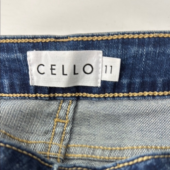 Cello Women's Distressed Blue Jeans - Picture 9 of 9